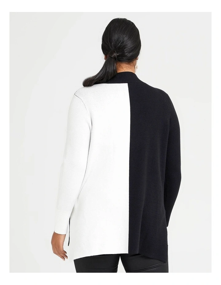 Wholesale β¨ Taking Shape Colour Block Spliced Jumper In Black/Off White π - Image 2