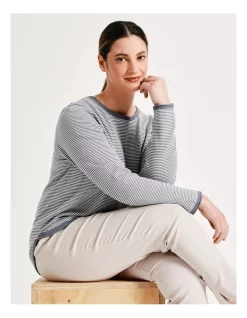 Budget 🌟 Regatta Crew Neck Long Sleeve Jumper With Curved Hem Blue Stripe 👏