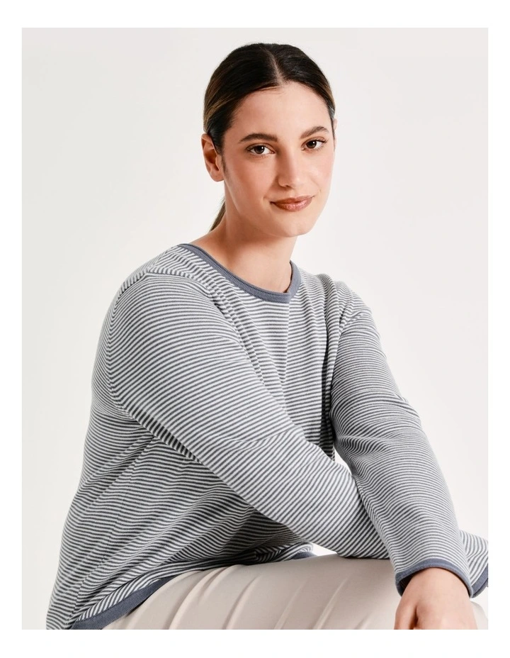 Budget π Regatta Crew Neck Long Sleeve Jumper With Curved Hem Blue Stripe π - Image 5